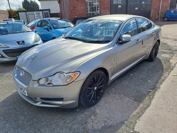 JAGUAR XF Premium - used cars Hereford